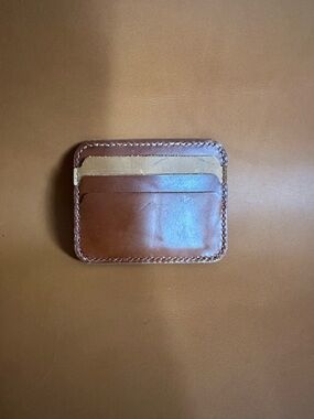 Classic Brown Leather Card Sleeve - Minimalist Men's Card Holder